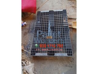 plastic-0555450341-pallets-small-1