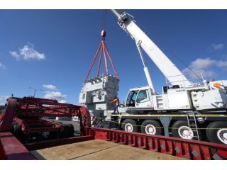 heavy-equipment-rental-services-in-abu-dhabi-uae-small-0
