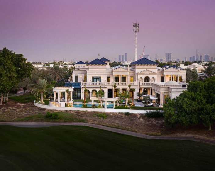 lsi-la-sorogeeka-interiors-creates-luxury-interior-spaces