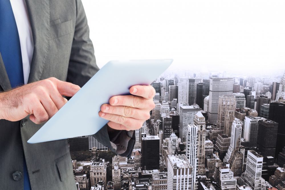 easy-commercial-trade-license-in-dubai-bizzrost-big-0