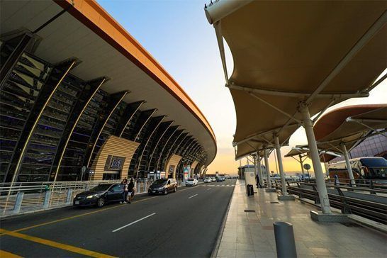 professional-airport-transfers-in-jeddah-chauffeur-services-big-0