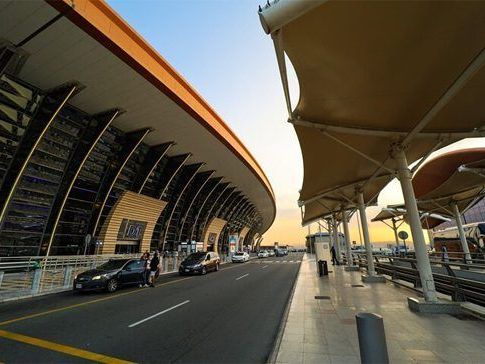 professional-airport-transfers-in-jeddah-chauffeur-services
