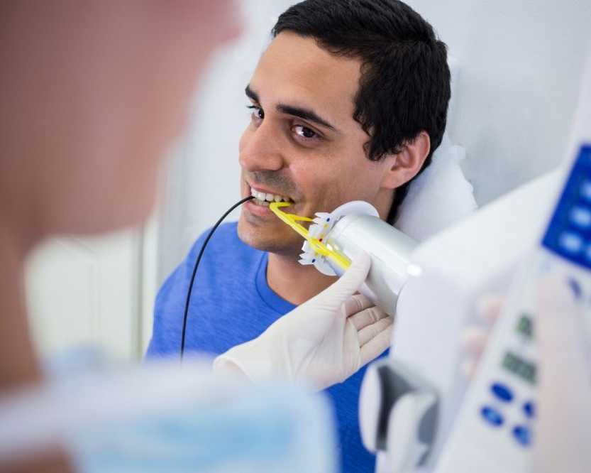 affordable-dental-implants-cost-in-dubai