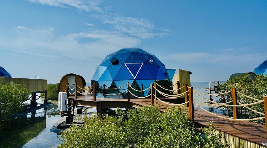 best-beach-resorts-in-dubai-luxury-stay-in-dubai-big-0