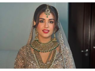 luxury-bridal-makeup-services-for-your-dream-wedding-day-small-0