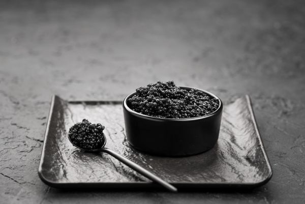 best-place-to-buy-caviar-online-in-dubai-wnf-caviar-heritage-big-0