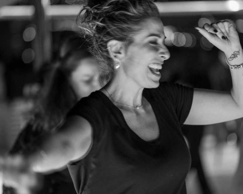 join-professional-salsa-lessons-for-couples-in-abu-dhabi-today