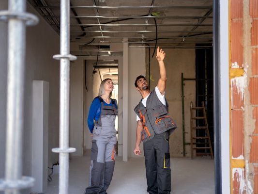 modern-building-maintenance-service-in-dubai