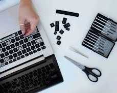 fast-reliable-laptop-keyboard-replacement-dubai-binary-laptop