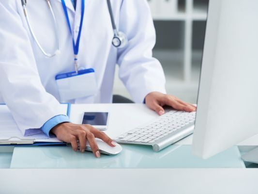 trusted-emirates-id-application-typing-center-ehs-screening