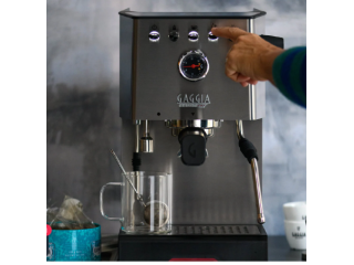bean-to-cup-coffee-machine-premium-coffee-experience-small-0