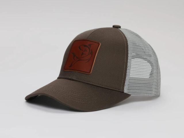 premium-trucker-caps-in-dubai-uae-capster
