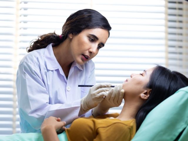 how-to-choose-the-right-aesthetic-doctor-in-dubai