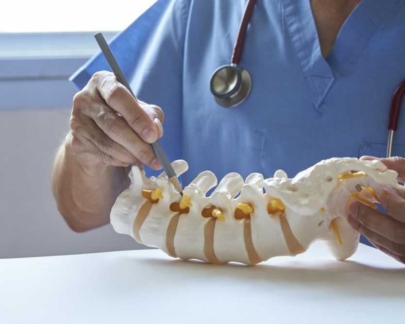 scoliosis-treatment-abu-dhabi-bone-care-center
