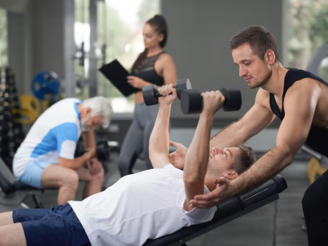 commercial-gym-staff-training-services-jiwar-movement