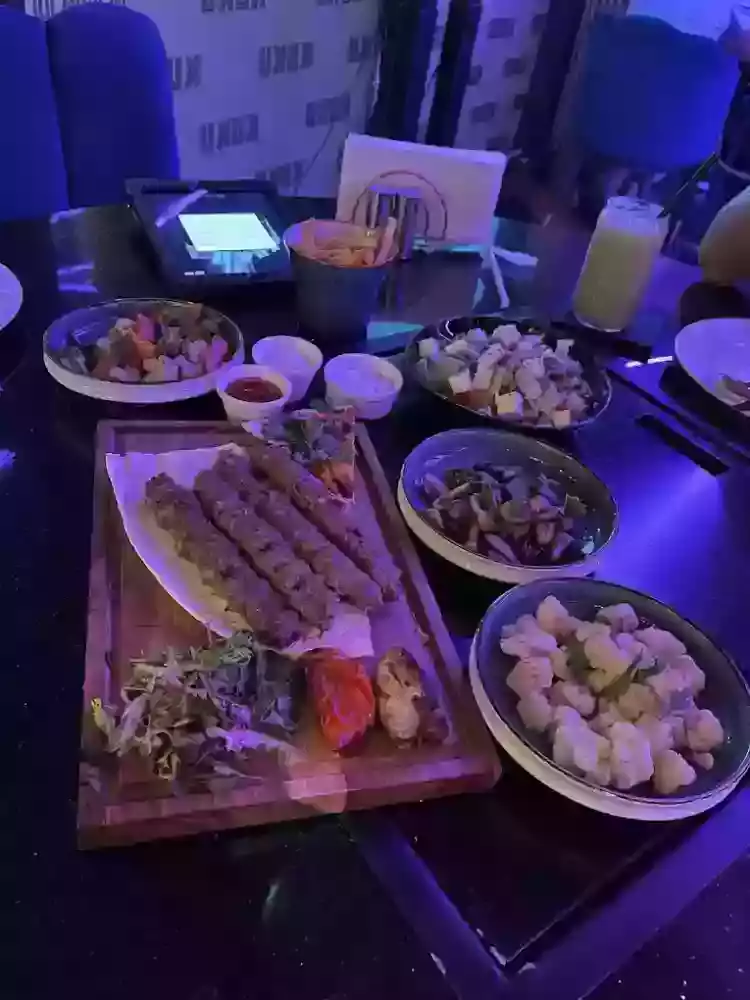 modern-family-resturant-in-dubai-big-0