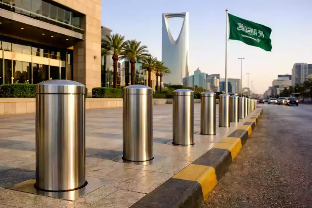 high-quality-bollards-in-saudi-arabia-for-safety-security-big-0