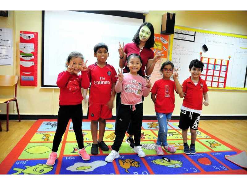 get-connected-with-the-best-chinese-language-learning-center-small-0