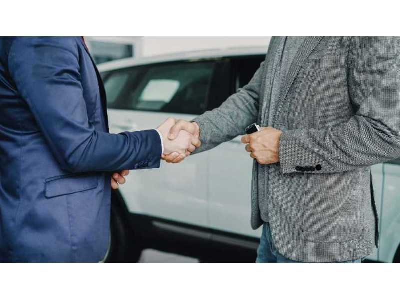 how-to-obtain-a-commercial-license-dubai-for-your-company-small-0