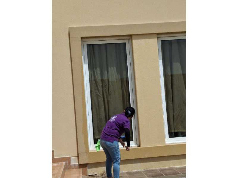 cleaning-company-abu-dhabi-small-1