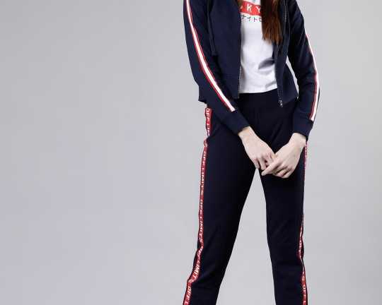 tokyo-talkies-women-navy-blue-red-solid-hooded-sweatshirt