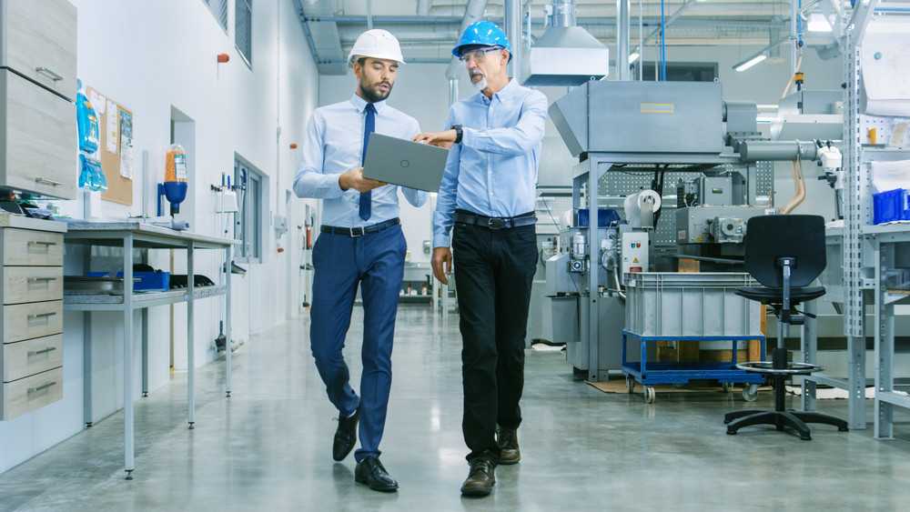 why-should-you-partner-with-facilities-management-companies-big-0