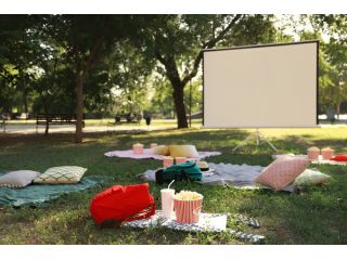 top-quality-inflatable-movie-screen-hire-for-outdoor-events-parties-small-0