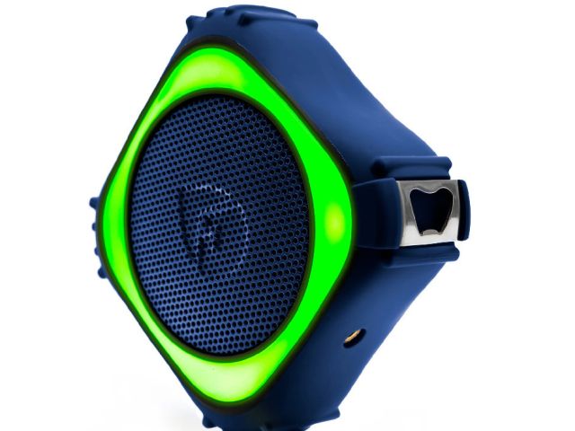 waterproof-portable-bluetooth-speaker-ecoxgear