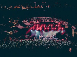 professional-brisbane-event-lighting-performance-lighting-sound-big-0