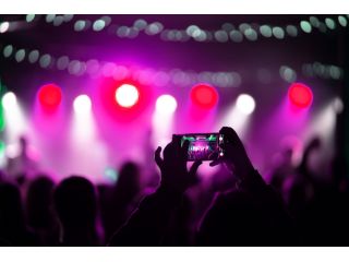 concert-lighting-systems-brisbane-performance-lighting-sound-small-0
