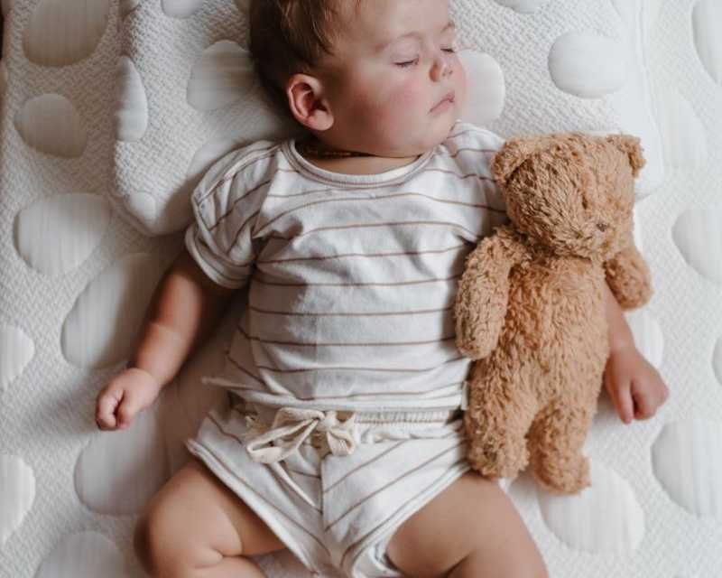 natural-baby-mattress-for-healthier-nursery