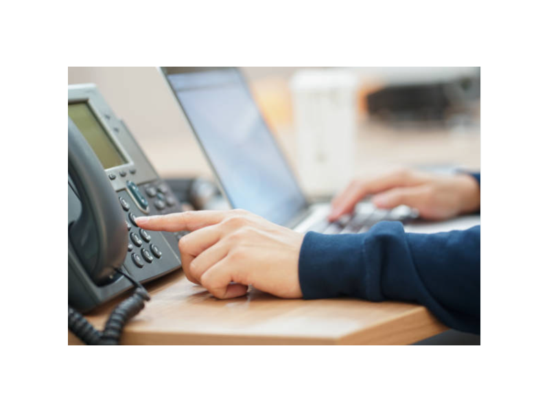 telephone-technician-telephone-maintenance-repairs-in-gold-coast-small-0