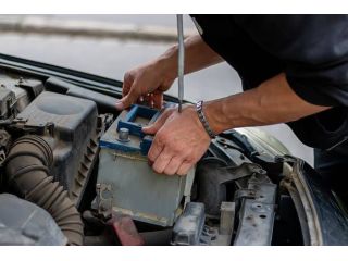 quick-roadside-battery-and-tyre-solutions-that-save-your-day-small-0