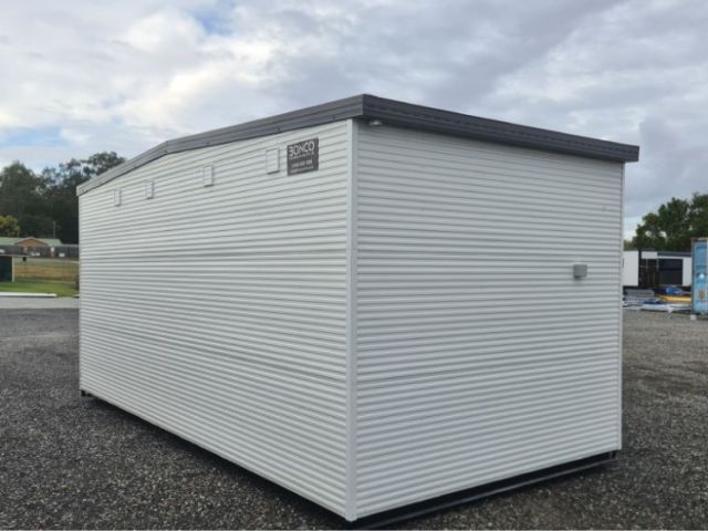 portable-toilet-blocks-for-hire-in-underwood-enquire-today