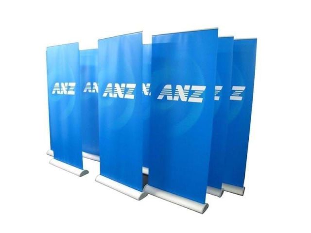 buy-premium-banner-stands-in-australia-displays-2-go