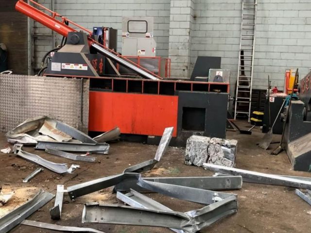 scrap-car-yards-in-melbourne-sky-scrap-metal
