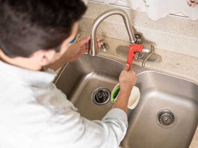 water-leak-repairs-adelaide-fast-reliable