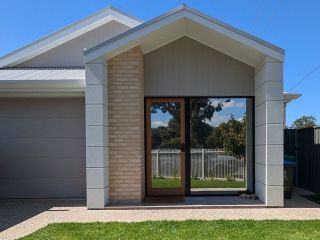 home-window-tinting-adelaide-small-0