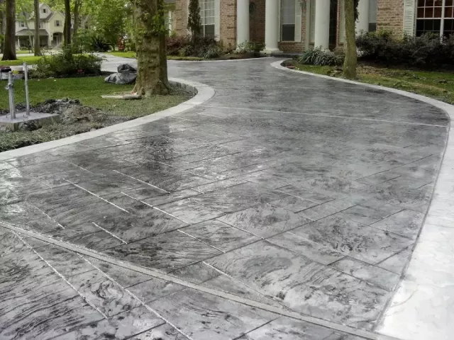 custom-concrete-driveway-solutions-speak-with-experts-today