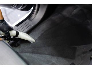 car-interior-and-carpet-cleaning-specialists-small-3