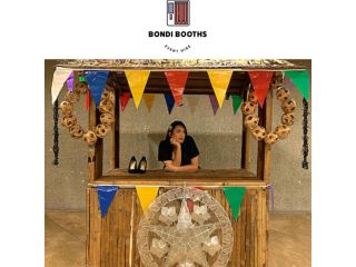 mirror-booth-hire-in-sydney-for-parties-corporate-events-small-0