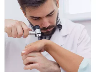 skin-cancer-check-doctor-clinic-small-0