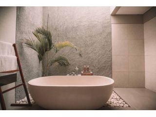call-now-waterproof-bathroom-tiling-in-red-hill-small-3