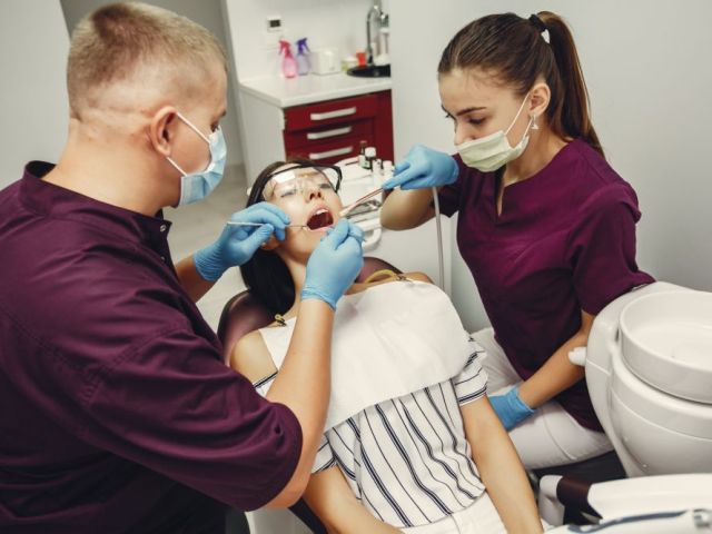 get-hassle-free-root-canal-treatment-in-melbourne