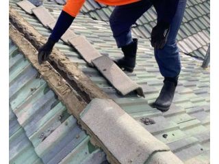 local-roof-repairs-adelaide-small-0