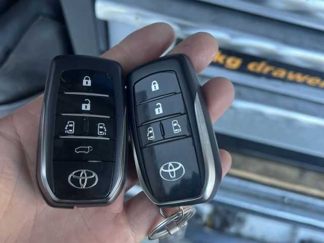 on-the-spot-car-key-duplication-programming-canberra