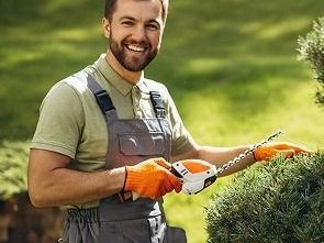 landscape-and-fencing-company-for-outdoor-property-design