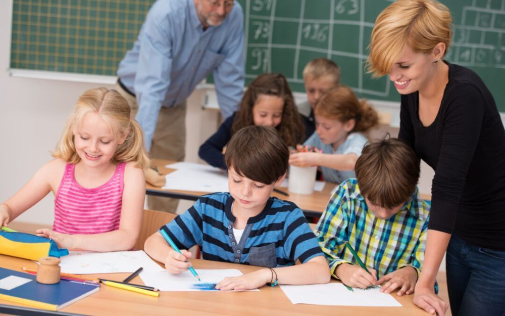 online-education-support-with-cert-iv-for-school-careers-big-0