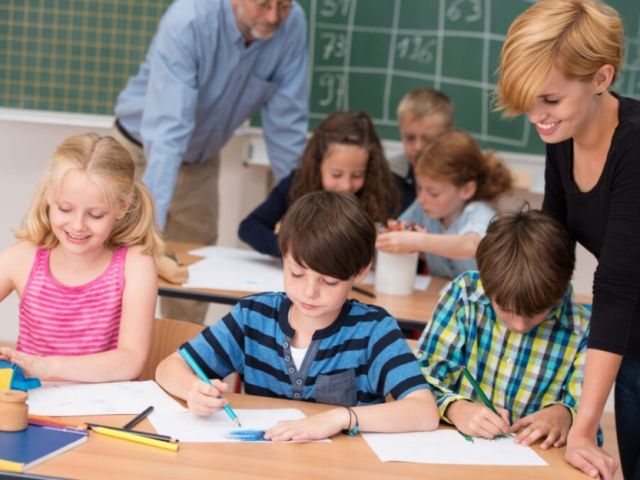 online-education-support-with-cert-iv-for-school-careers
