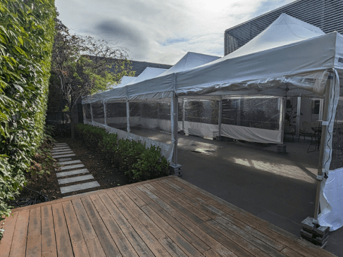 quick-and-practical-folding-pop-up-marquee-solutions